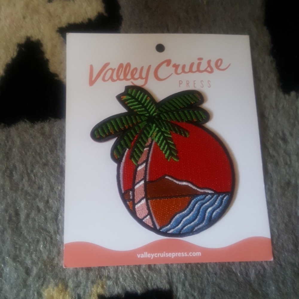Valley Cruise press iron on patch